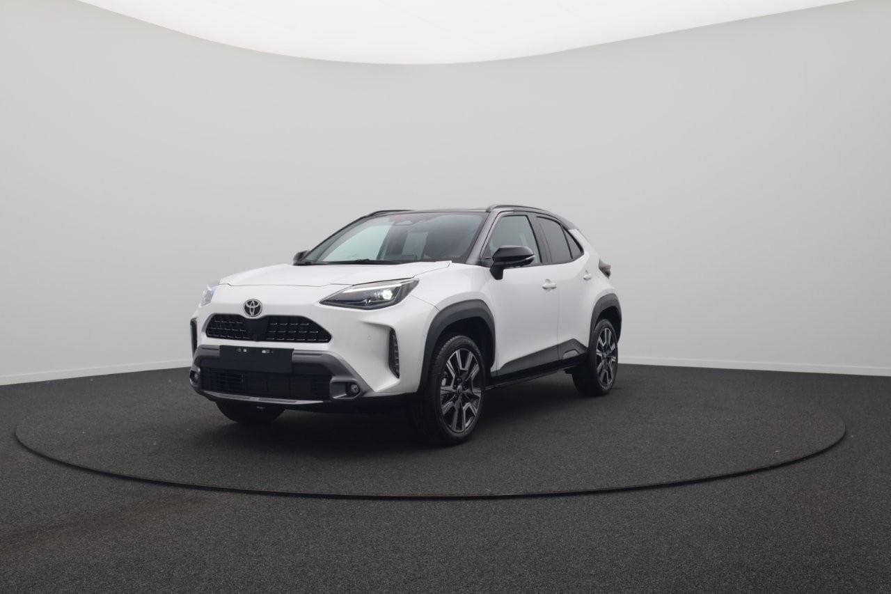 Toyota Yaris Style Cross